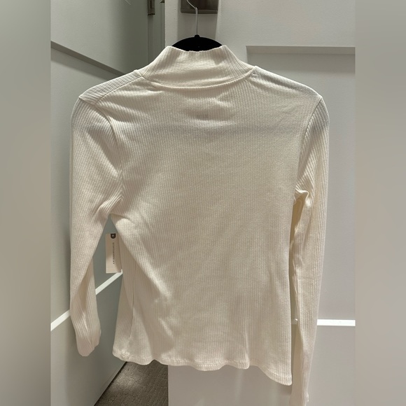Anthropologie, new with tags, cream turtle neck. Small. - Picture 4 of 8